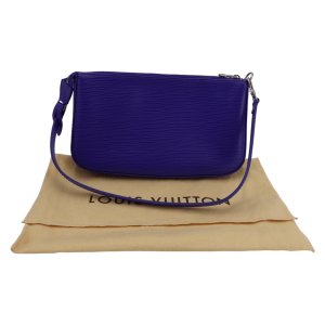 Louis Vuitton Pochette Accessoires NM Epi Figue