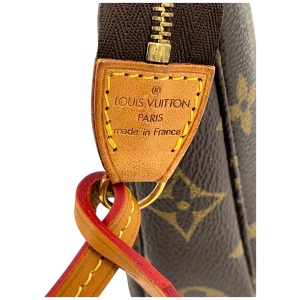 Louis Vuitton Pochette Accessoires Monogram Canvas