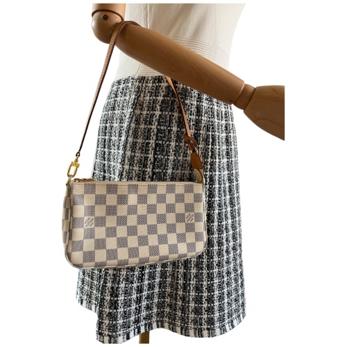 Louis Vuitton Pochette Accessoires NM Damier Azur