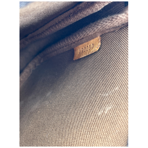 Louis Vuitton Pochette Accessoires Monogram Canvas mit Schulterriemen