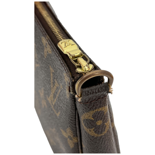 Louis Vuitton Pochette Accessoires Monogram Canvas mit Schulterriemen