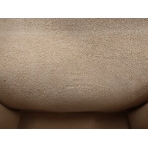 Louis Vuitton Pochette Florentine S Monogram Canvas NEU im SHOP Louis Vuitton 27