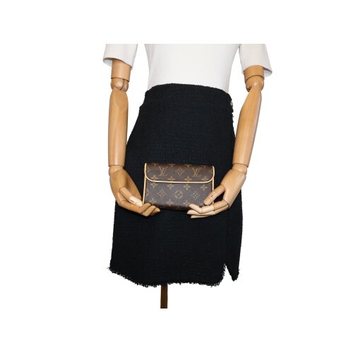 Louis Vuitton Pochette Florentine Monogram Canvas Handtaschen Louis Vuitton 5 Louis Vuitton Pochette Florentine Monogram Canvas Handtaschen Louis Vuitton 5