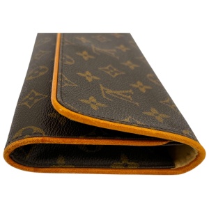 Louis Vuitton Pochette Twin GM Monogram Canvas