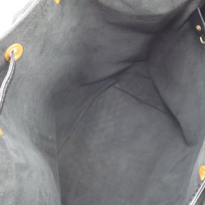 Louis Vuitton Sac Noe Grand Epi Schwarz