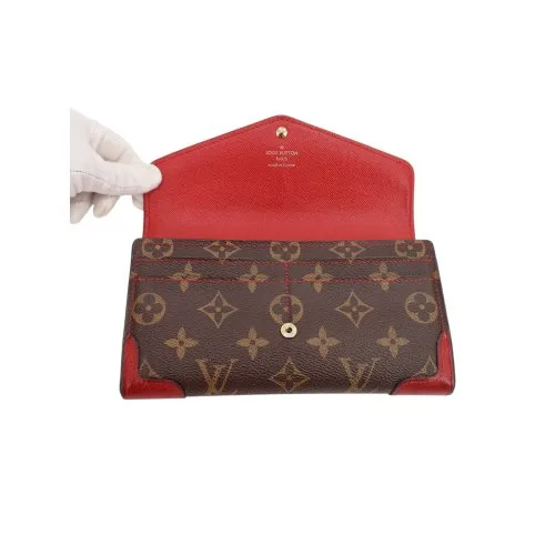 Louis Vuitton Sarah Retiro Wallet