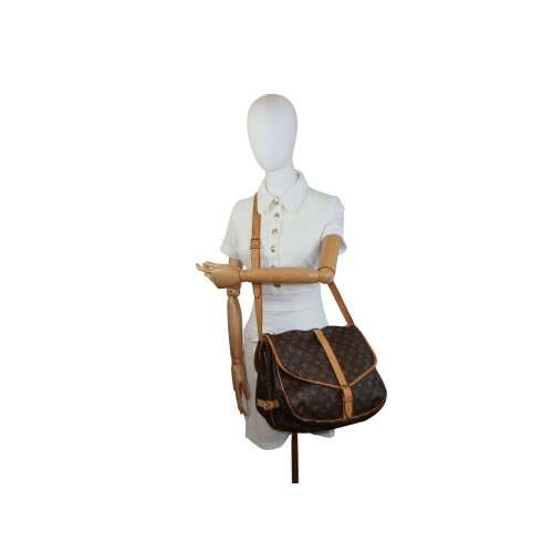 Louis Vuitton Saumur 35 Monogram Canvas Handtaschen Louis Vuitton 5 Louis Vuitton Saumur 35 Monogram Canvas Handtaschen Louis Vuitton 5