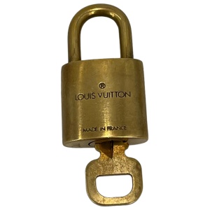 Louis Vuitton Padlock with Key No. 302