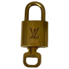Louis Vuitton Padlock No. 303 Louis Vuitton Louis Vuitton Schloss 4 Louis Vuitton Padlock No. 303 Louis Vuitton Louis Vuitton Schloss 4