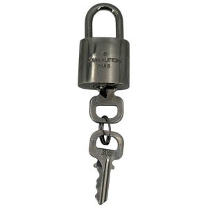 Louis Vuitton Padlock No. 309 Silver