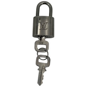 Louis Vuitton Padlock No. 309 Silver