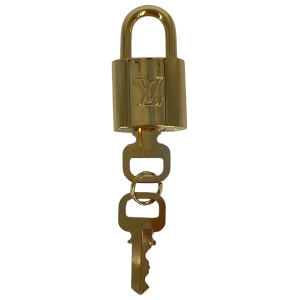 Louis Vuitton Padlock No. 677