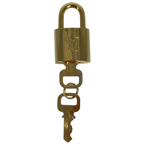 Louis Vuitton Padlock No. 677