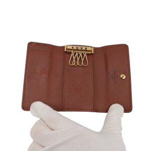 Louis Vuitton Schlüsseletui Monogram Canvas Kleinlederwaren Louis Vuitton 21 Louis Vuitton Schlüsseletui Monogram Canvas Kleinlederwaren Louis Vuitton 21