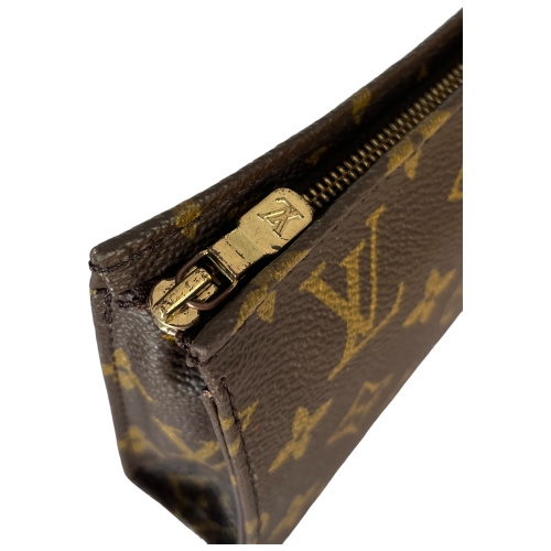 Louis Vuitton Poche Toiletry 15 Monogram Canvas