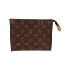 Louis Vuitton Poche Toilette 19 Monogram Canvas Kleinlederwaren Louis Vuitton 10 Louis Vuitton Poche Toilette 19 Monogram Canvas Kleinlederwaren Louis Vuitton 10