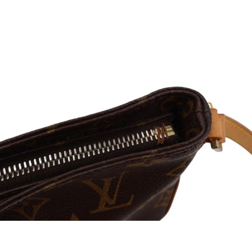 Louis Vuitton Trotteur Monogram Canvas