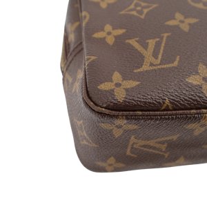 Louis Vuitton Trousse Toilette 23 Monogram Canvas