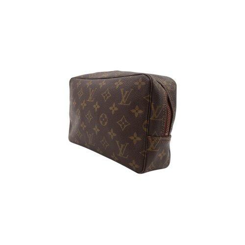 Louis Vuitton Trousse Toilette 23 Monogram Canvas For men Louis Vuitton 7 Louis Vuitton Trousse Toilette 23 Monogram Canvas For men Louis Vuitton 7