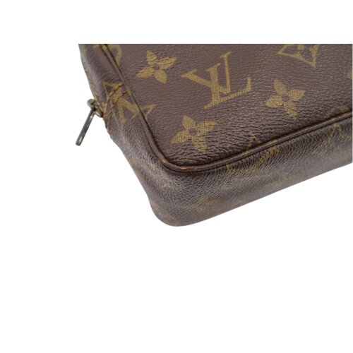 Louis Vuitton Trousse Toilette 23 Monogram Canvas For men Louis Vuitton 12 Louis Vuitton Trousse Toilette 23 Monogram Canvas For men Louis Vuitton 12