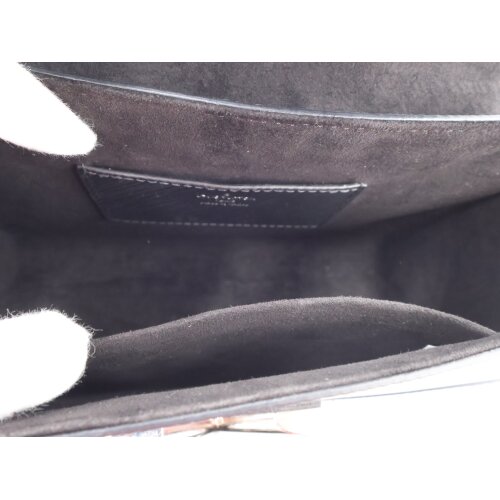 Louis Vuitton Twist MM Handbags Louis Vuitton 18 Louis Vuitton Twist MM Handbags Louis Vuitton 18