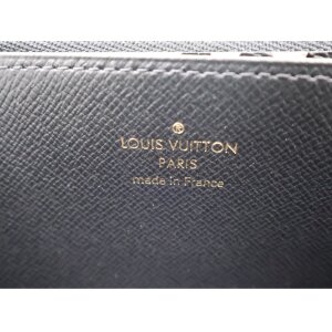 Louis Vuitton Wild at Heart Zippy Limited editions Louis Vuitton 20 Louis Vuitton Wild at Heart Zippy Limited editions Louis Vuitton 20