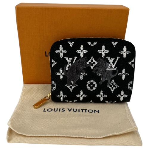 Louis Vuitton Zippy Coin Catogram