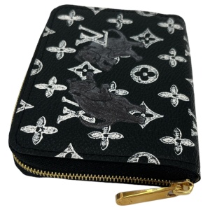 Louis Vuitton Zippy Coin Catogram