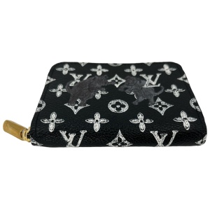 Louis Vuitton Zippy Coin Catogram