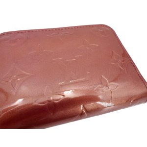 Louis Vuitton Zippy Coin Vernis
