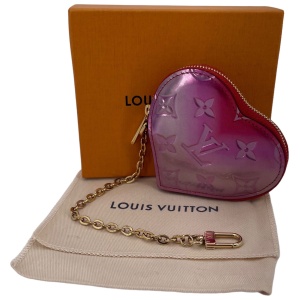 Louis Vuitton Heart Coin Vernis Valentinstag Geldbörse