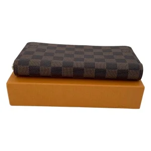 Louis Vuitton Zippy Damier Ebene Purse