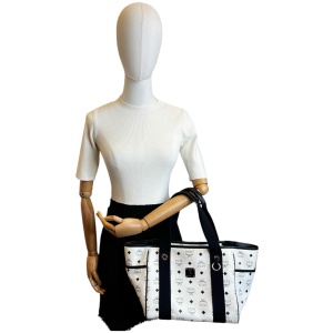 MCM Shopper