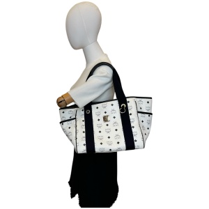 MCM Shopper