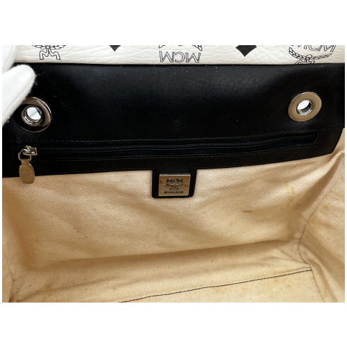 MCM Shopper