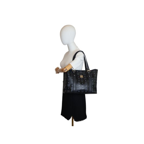 MCM Shopper