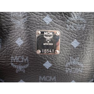 MCM Shopper