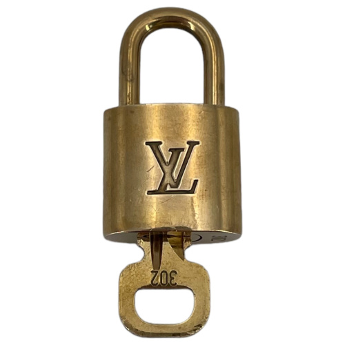 Louis Vuitton lock with key No. 302
