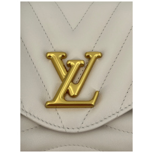 Louis Vuitton New Wave Chain MM Ivoire