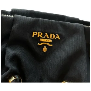 Prada Nylon Clutch Schwarz