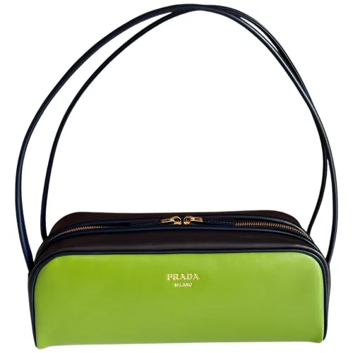 Prada Swing