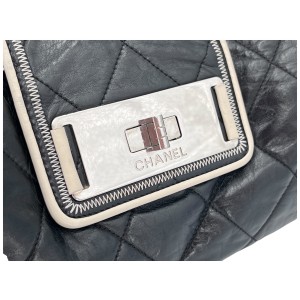 Chanel Mademoiselle East West