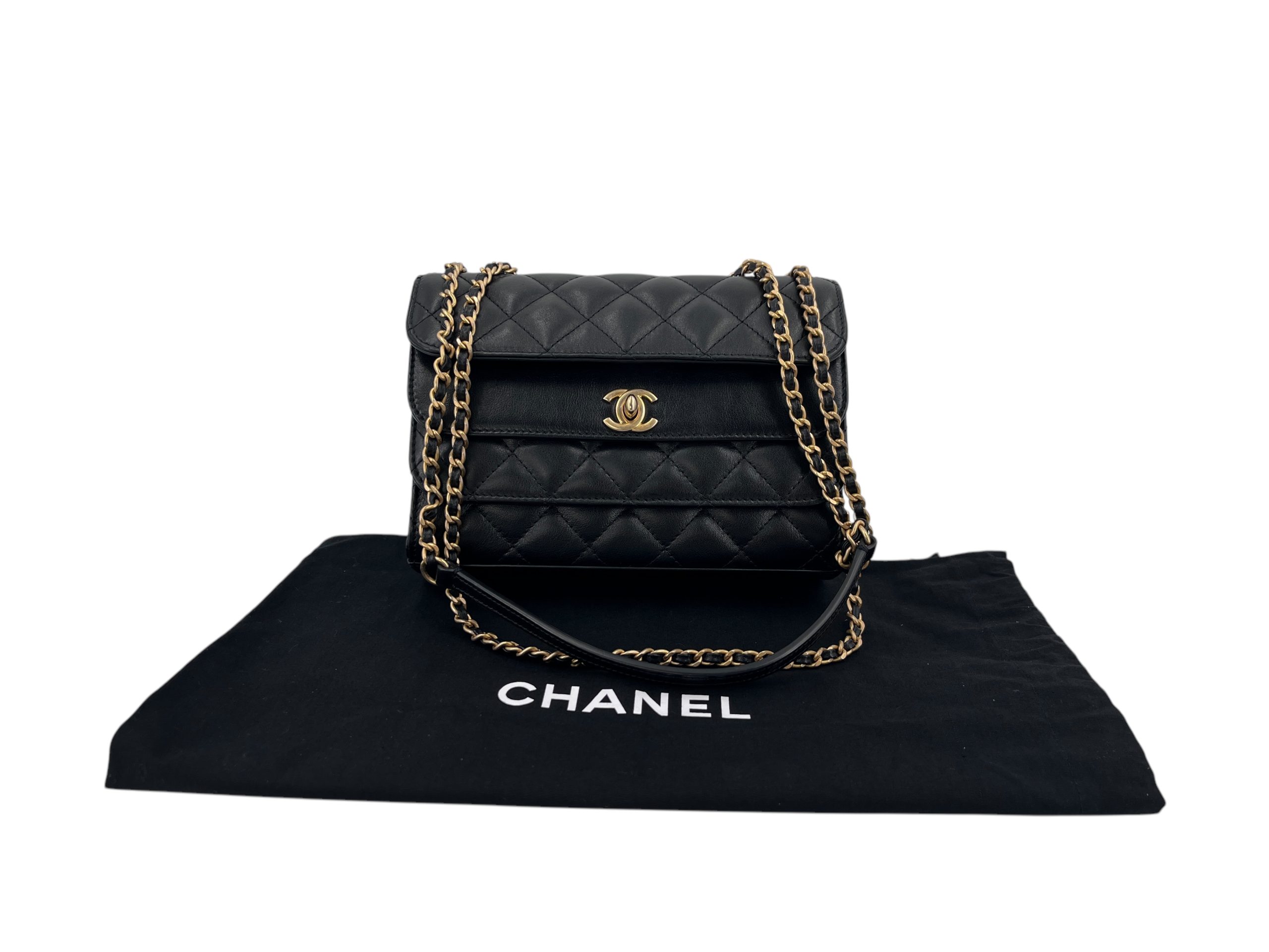 25A◆エレガントで注目の的♪【CHANEL】ハット Calfskin Black Chanel Triple Flap Bag Black - I Love Handbags