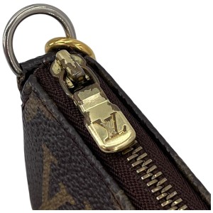 Louis Vuitton Pochette Accessoires Monogram Canvas