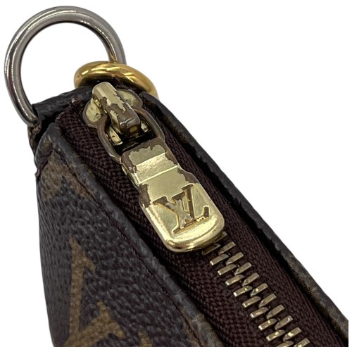 Louis Vuitton Pochette Accessoires Monogram Canvas