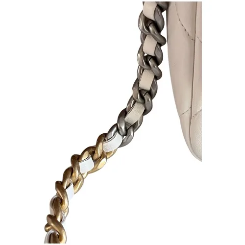 Chanel 19 Small Cremeweiß
