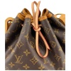 Louis Vuitton Sac Noe Petit Monogram Canvas Handtaschen Louis Vuitton 39