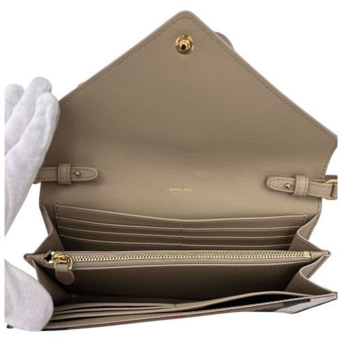 Burberry Hannah House Check Wallet