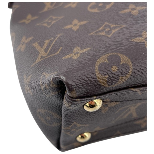 Louis Vuitton V Tote BB Monogram Noir Cara
