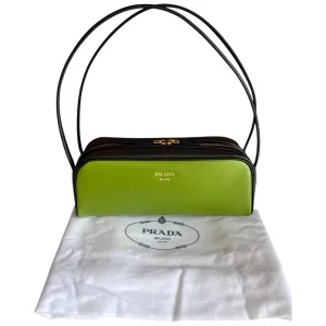 Prada Swing